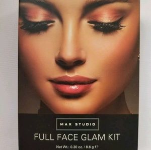 MAX STUDIO

FULL FACE GLAM KIT